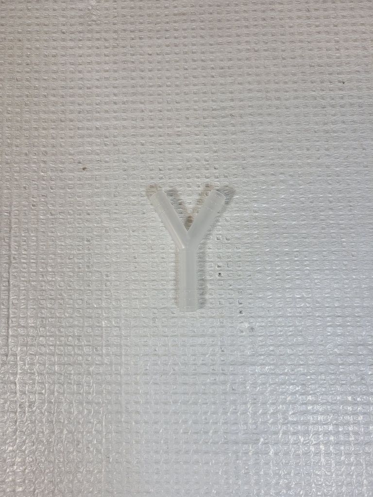 CONNECTOR, TUBING 1/4 Y POLYPR